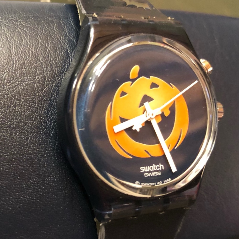 Halloween Jack O Lantern Swatch Like New, Runs